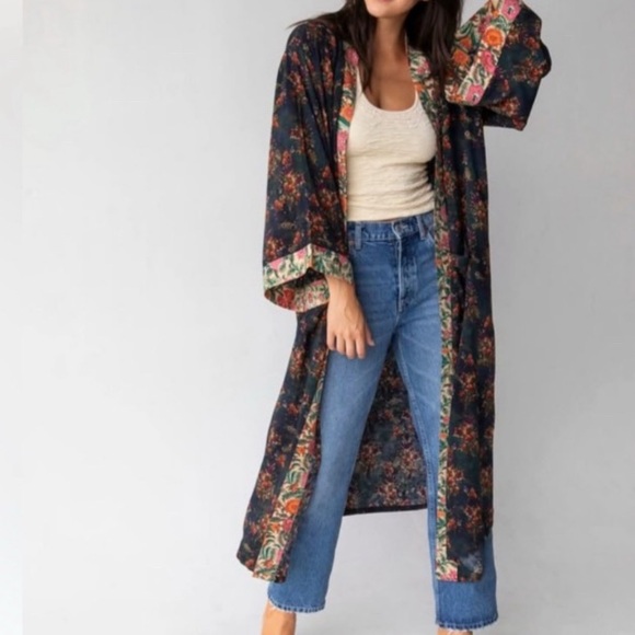 NATURAL LIFE Sweaters - Natural Life Floral Print Camila Kimono Cardigan Duster